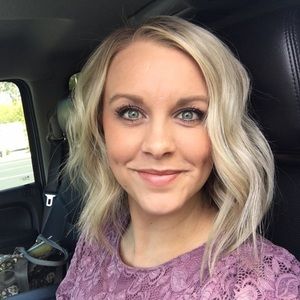 Meet your Posher, Kari